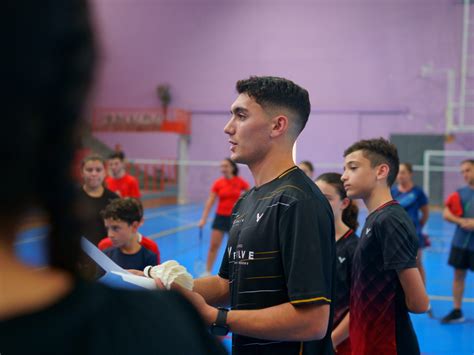evolve badminton academy